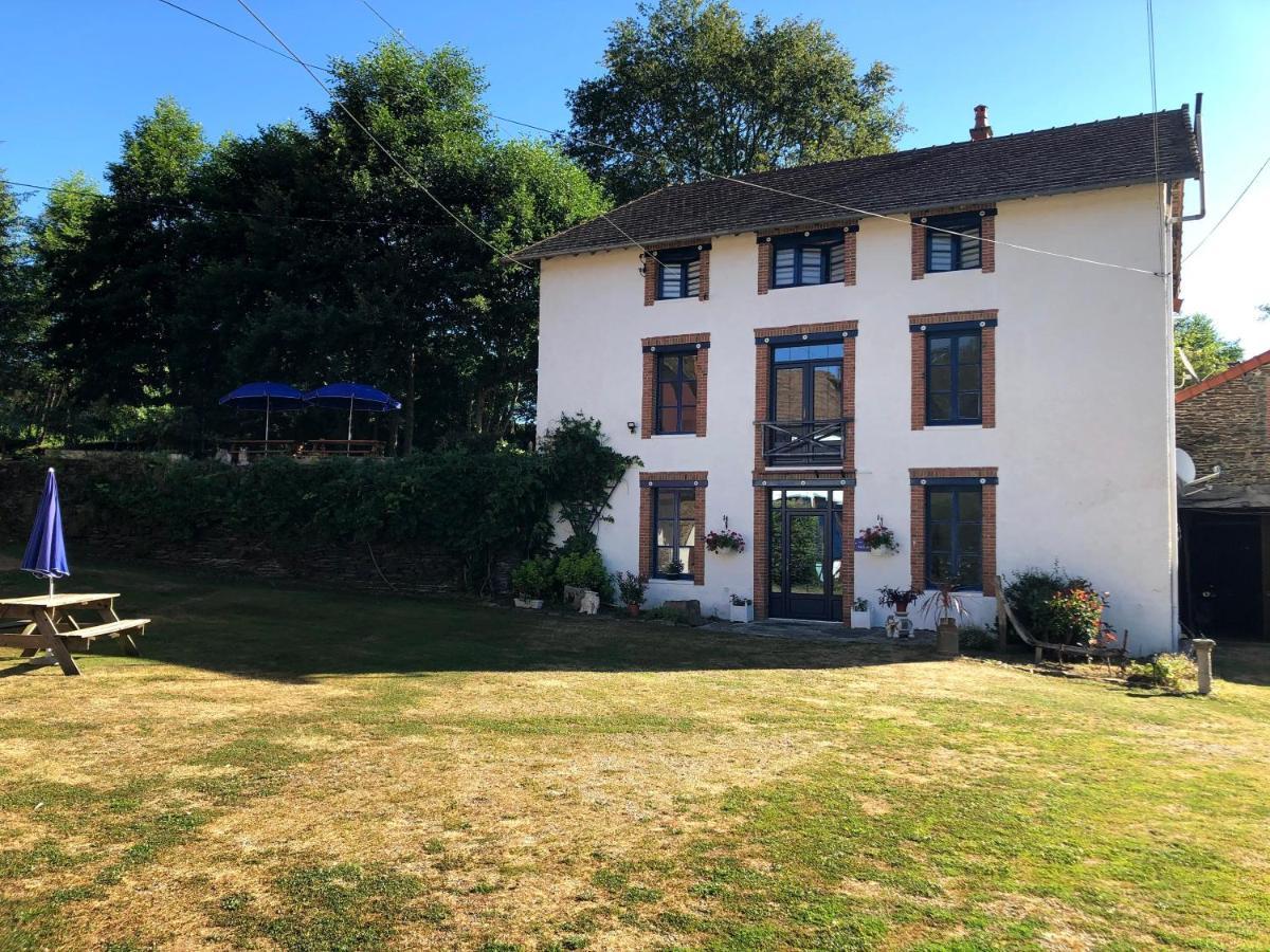 Villa Moulin des Forges à Moutier-Malcard Extérieur photo