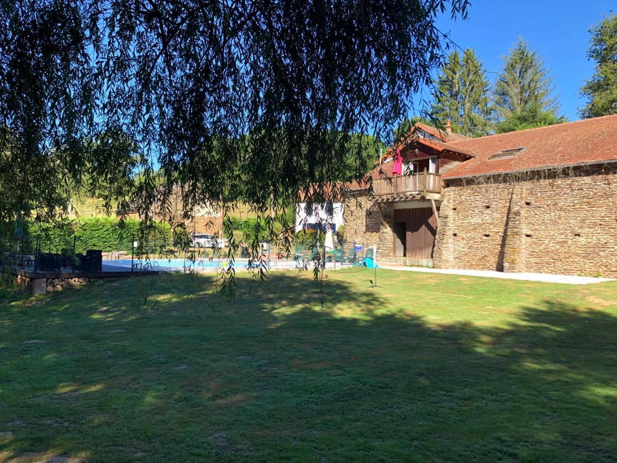 Villa Moulin des Forges à Moutier-Malcard Extérieur photo
