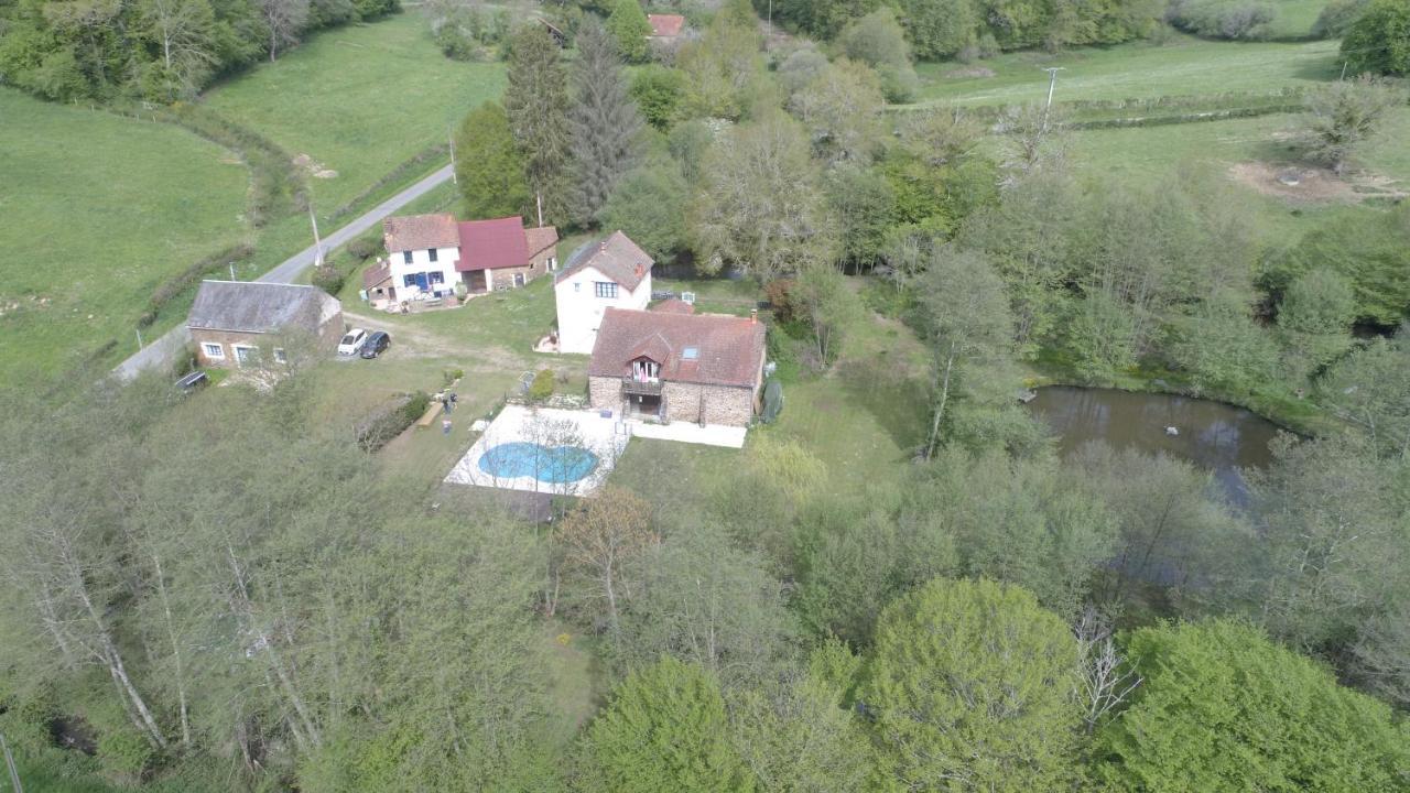 Villa Moulin des Forges à Moutier-Malcard Extérieur photo