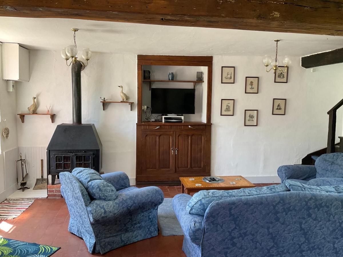 Villa Moulin des Forges à Moutier-Malcard Extérieur photo