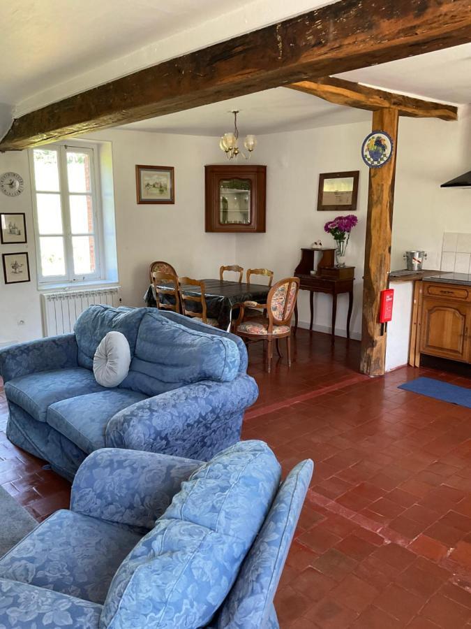 Villa Moulin des Forges à Moutier-Malcard Extérieur photo