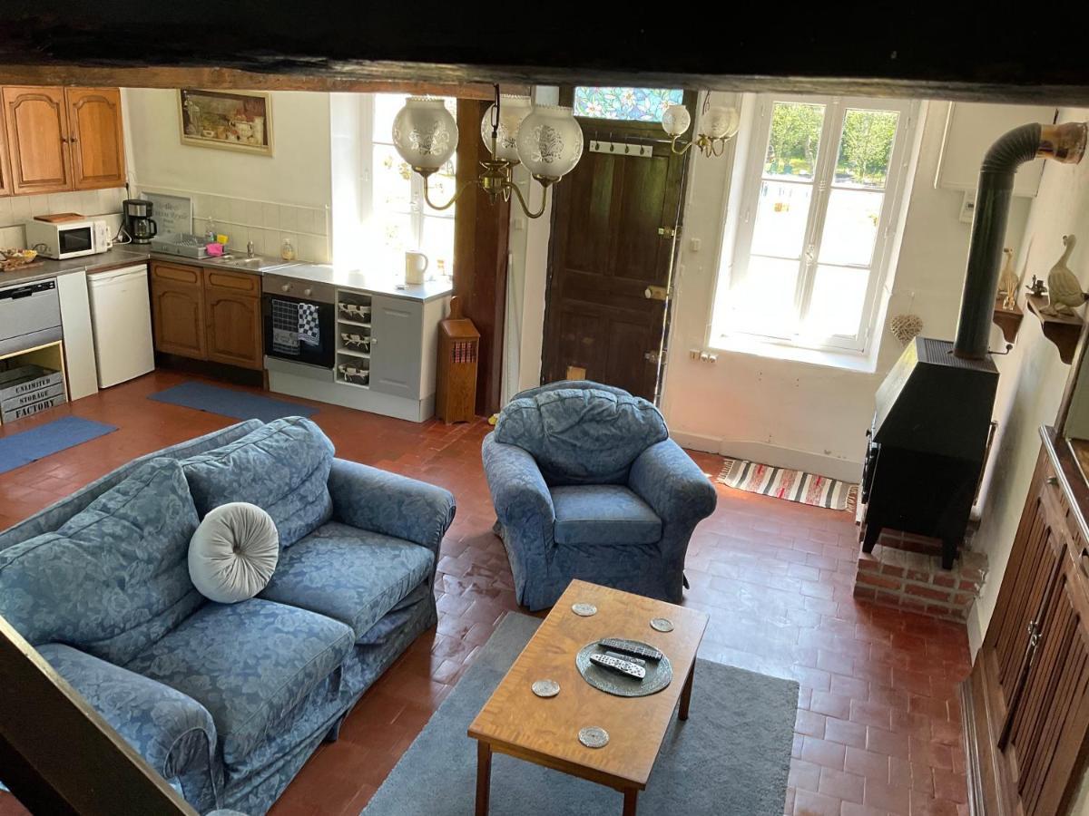 Villa Moulin des Forges à Moutier-Malcard Extérieur photo